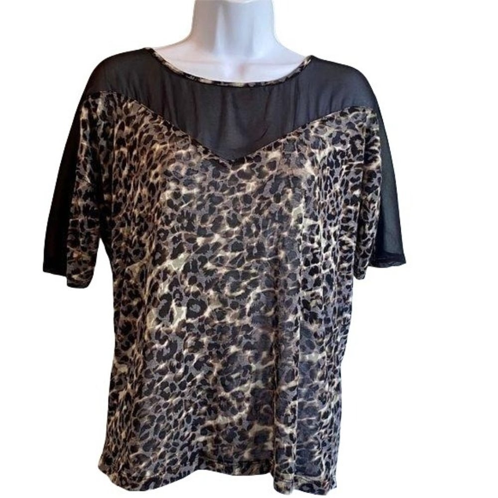 Express Animal Print Short Sleeve Top Small